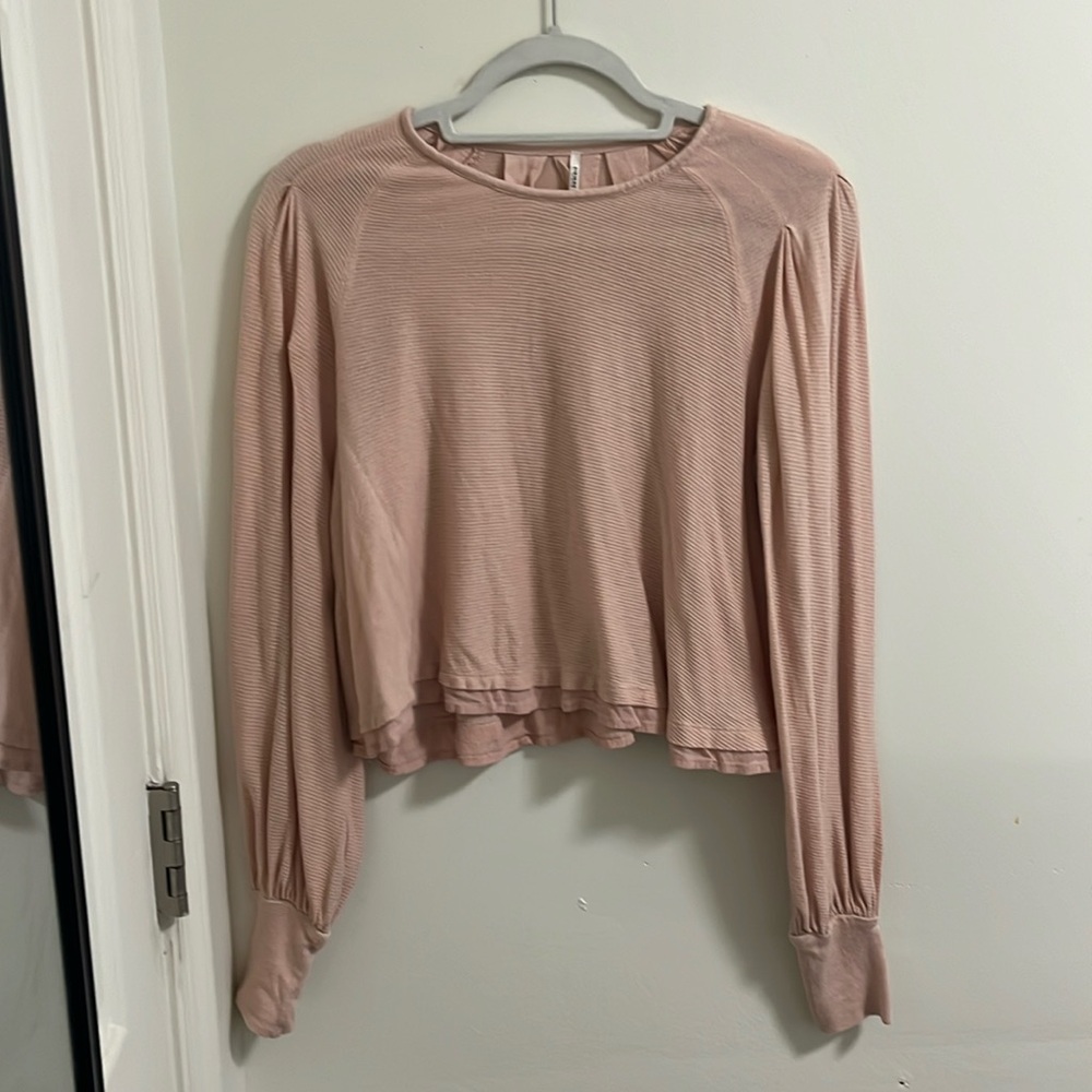 FREE PEOPLE Long sleeve flowy shirt